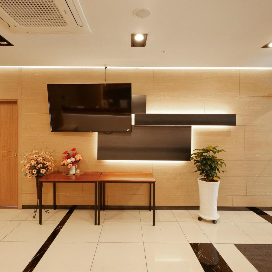 Residence Hotel K Okpo Geoje Extérieur photo